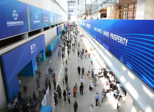 服貿會展區人氣旺